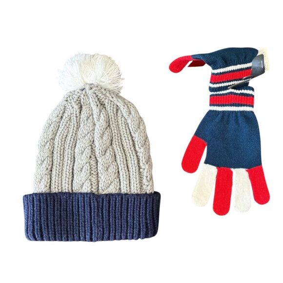 NEW Patriots Hat and Gloves - Picture 2 of 4